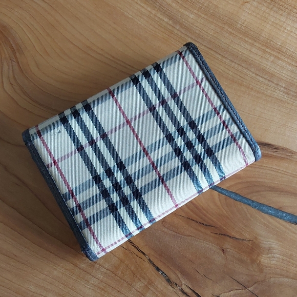 BURBERRY NOVA CHECK TRI-FOLD WALLET - Picture 3 of 11